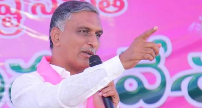 షెకావత్‌ది నోరా?.. మోరీనా?: హరీష్⁬రావు