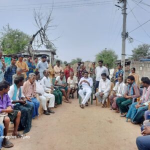 బి ఆర్ఎస్ కు పలువురి రాజీనామా