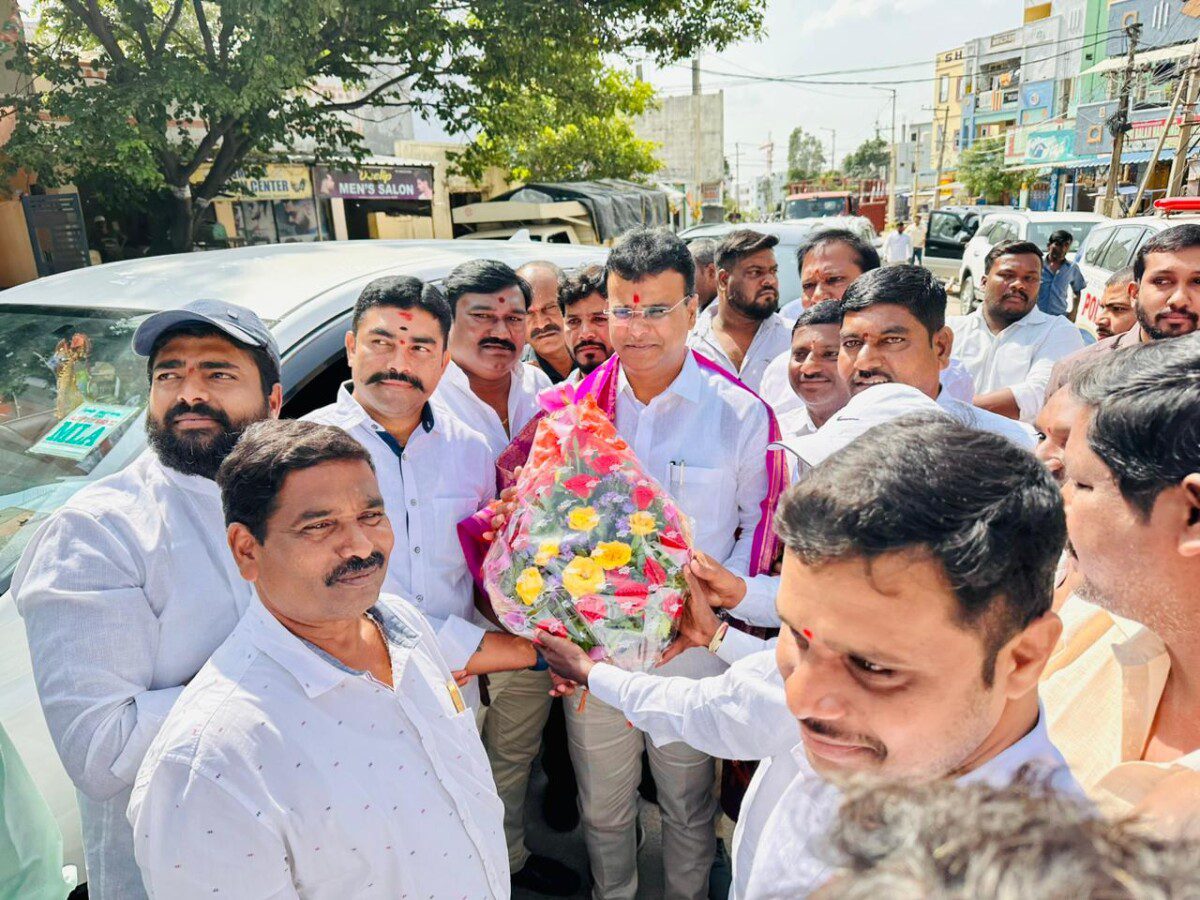 ప్రగతి యాత్ర”లో భాగంగా 98వ రోజు ఎమ్మెల్యే కె పి వివేకానంద్ పర్యటన..