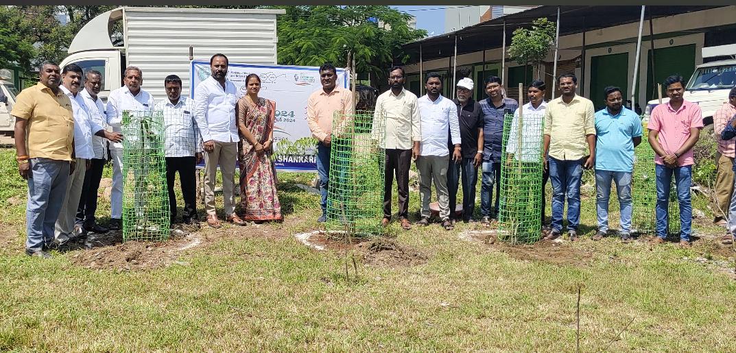 13వ వార్డులో అండర్ గ్రౌండ్ డ్రైనేజీ పనులు ప్రారంభం: చైర్మన్