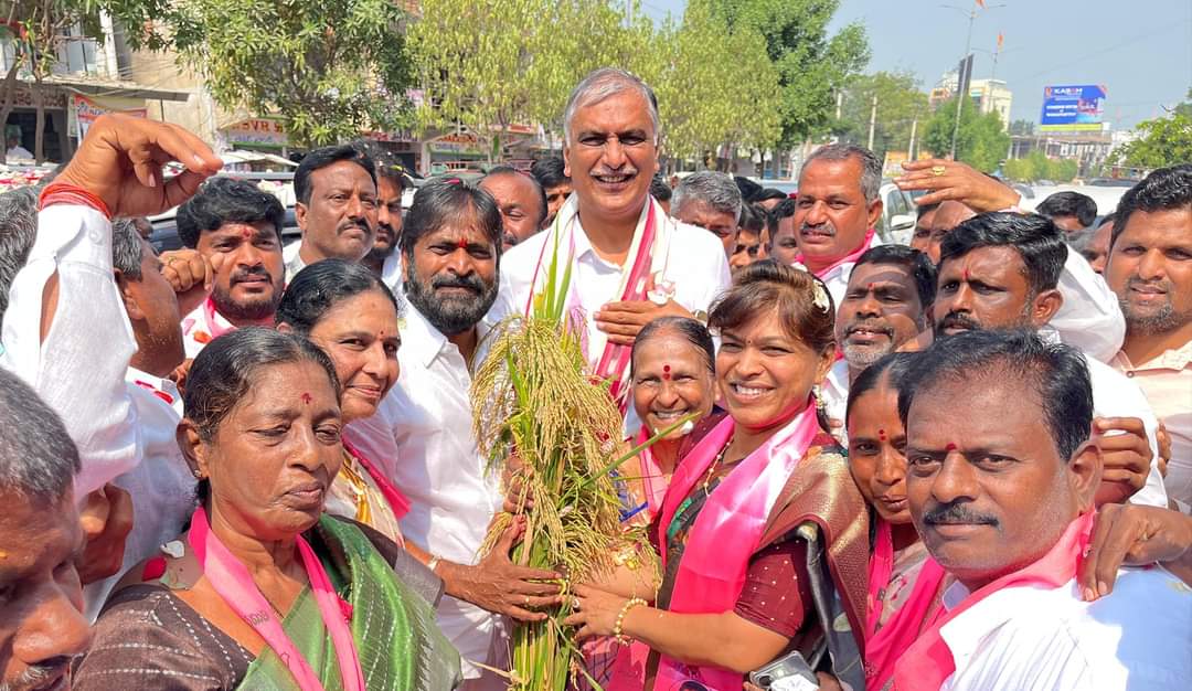 వనపర్తి లో ఏర్పాటు చేసిన రైతు నిరసన