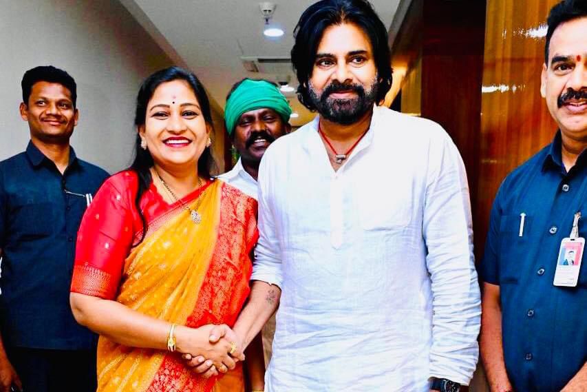 రాష్ట్ర సచివాలయంలో డిప్యూటీ సీఎం   కొణిదెల పవన్ కల్యాణ్