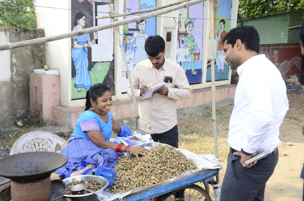 కలెక్టర్ మానవత్వం