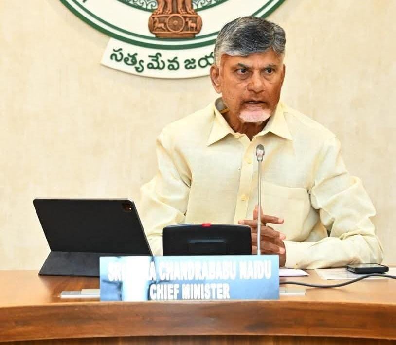 ఢిల్లీ బయలుదేరిన ఏపీ సీఎం చంద్రబాబు..