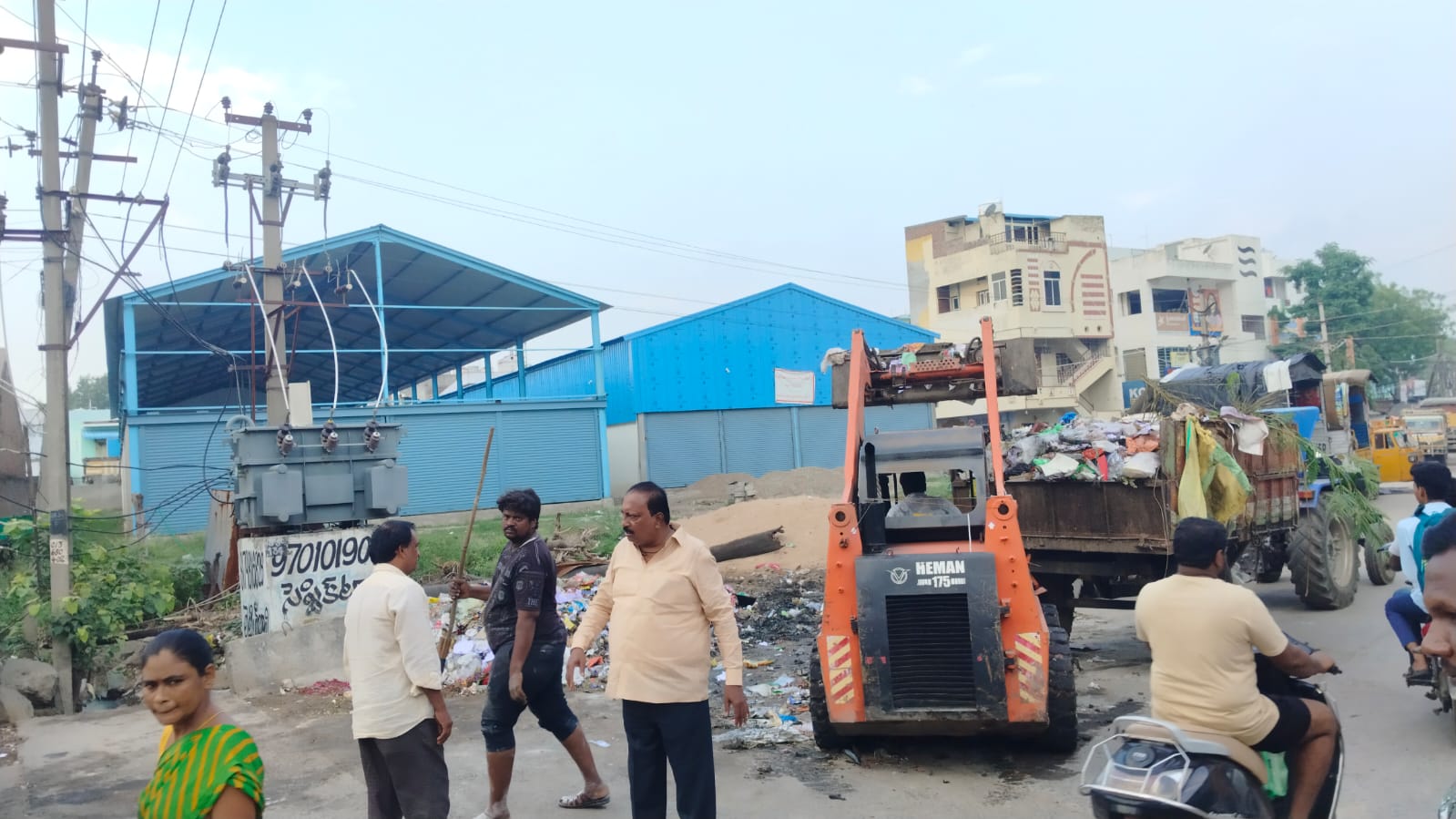 పారిశుద్ధ్య పనులు, మురుగు కాల్వల నిర్వహణ మెరుగుపరచాలి