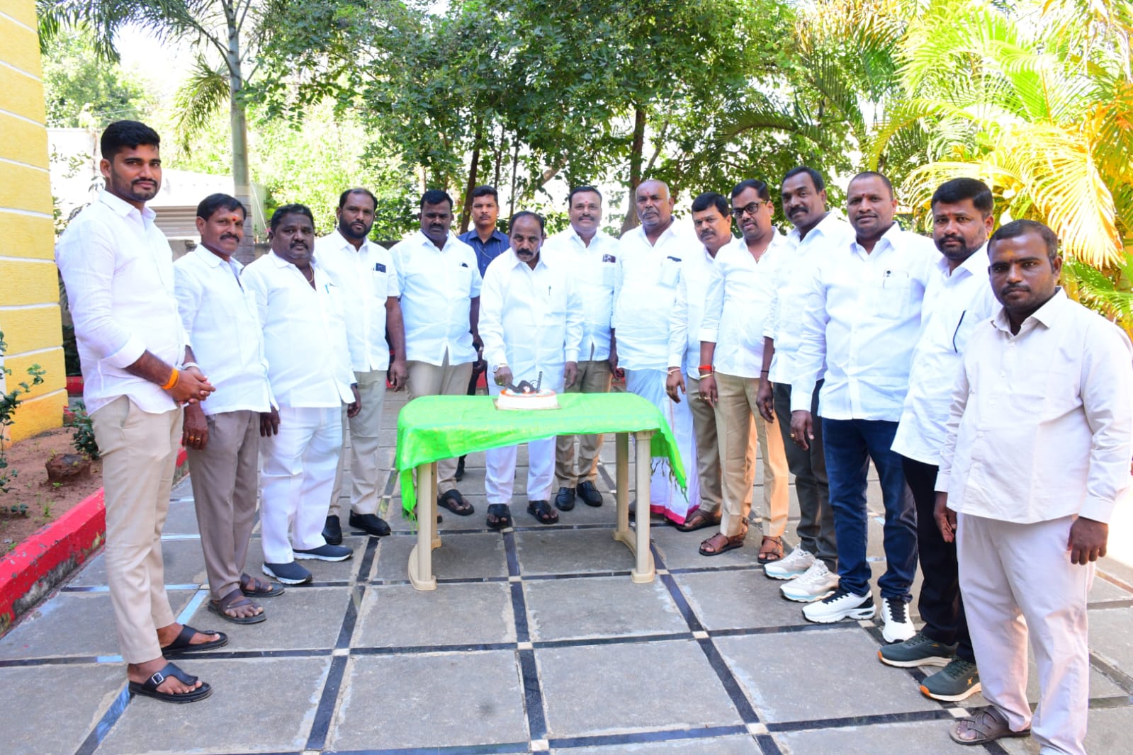తెలంగాణ రాష్ట్ర ముఖ్యమంత్రి “ఎనుమల రేవంత్ రెడ్డి” జన్మదినం సందర్భం