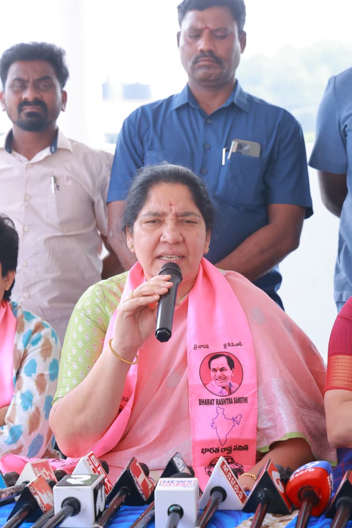 మహబూబాబాద బిఆర్ఎస్ పార్టీ జిల్లా కార్యాలయంలో జరిగిన విలేకరుల సమావేశం
