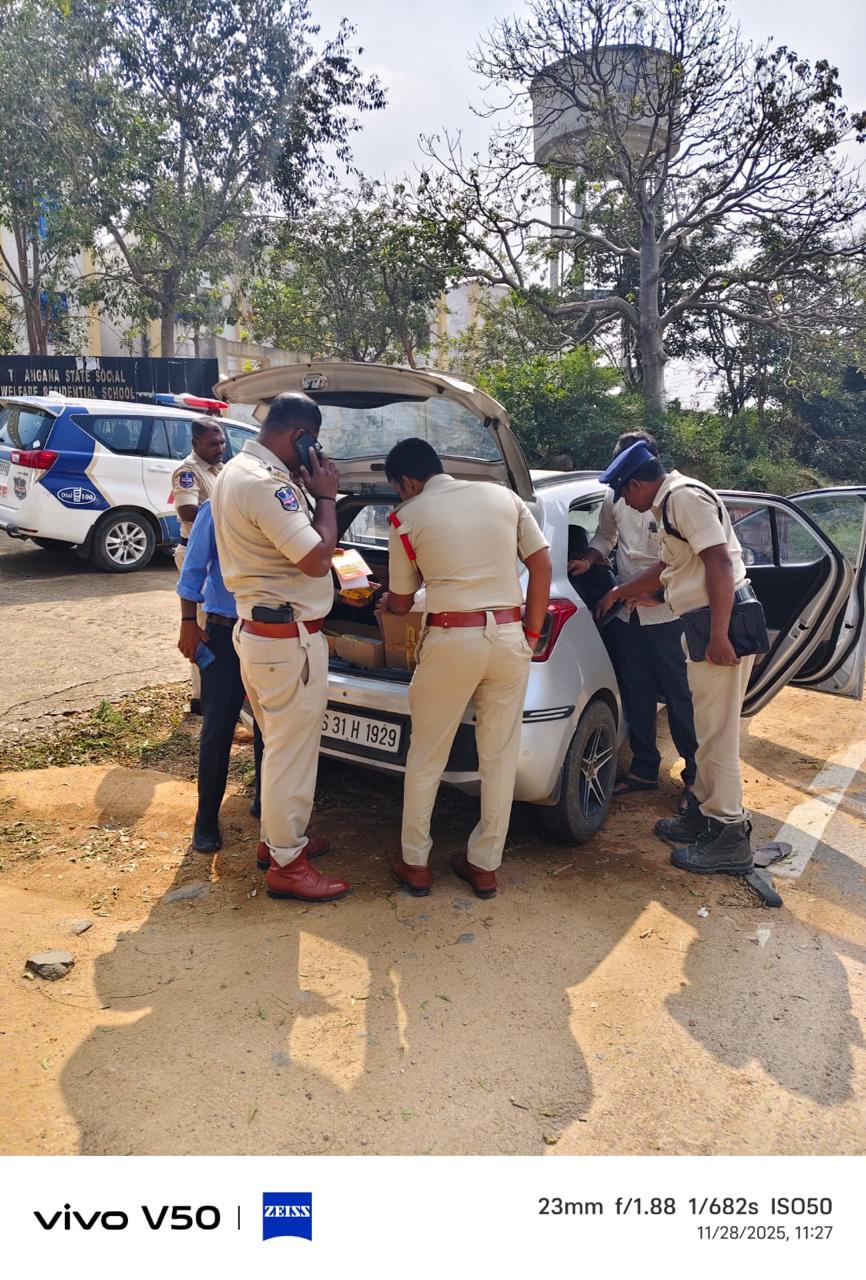 సరిహద్దు చెక్‌పోస్టును అతి కఠిన నియంత్రణ ప్రదేశంగా మార్చిన సీఐ