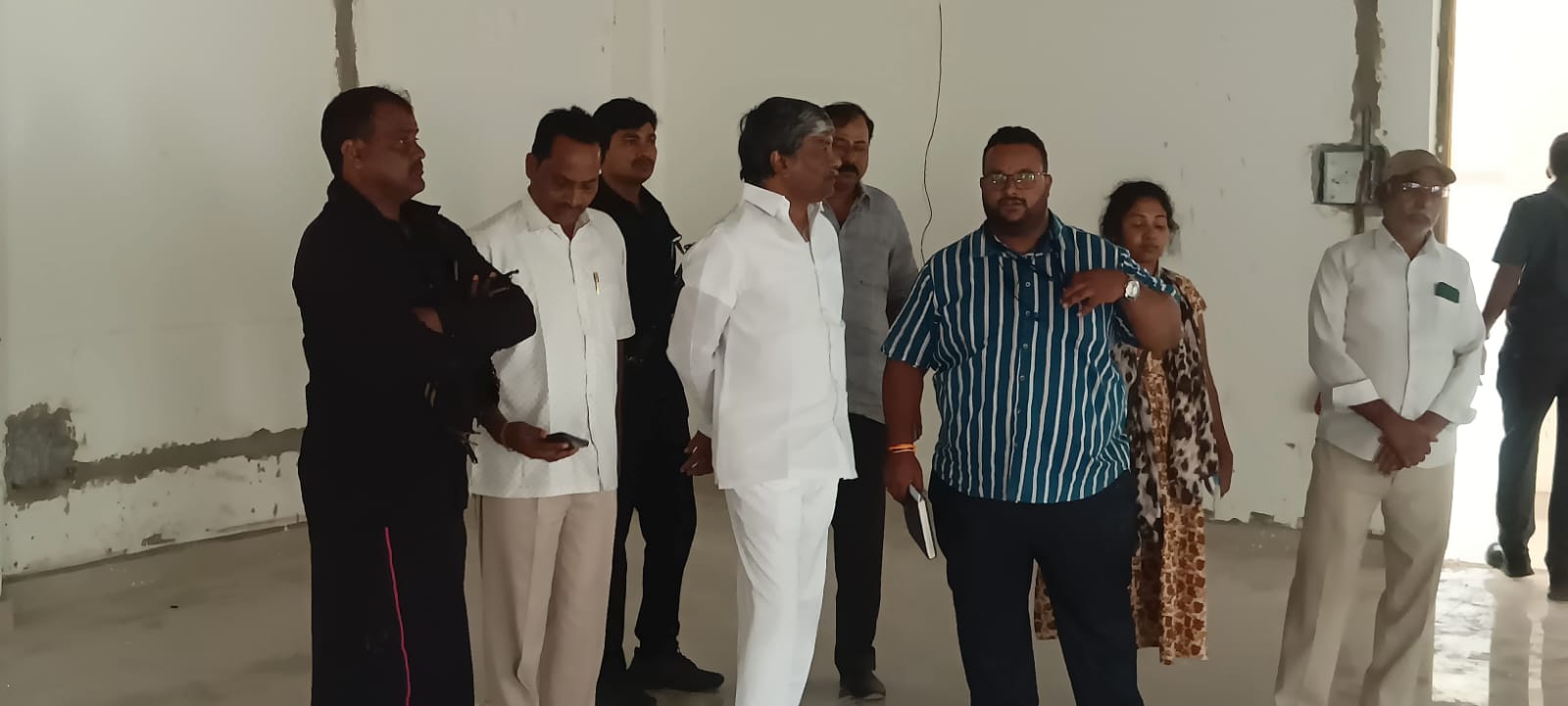 లాలాపేట లో త్వరలో స్విమ్మింగ్ పూల్, ఫంక్షన్ హాల్ ప్రారంభం: