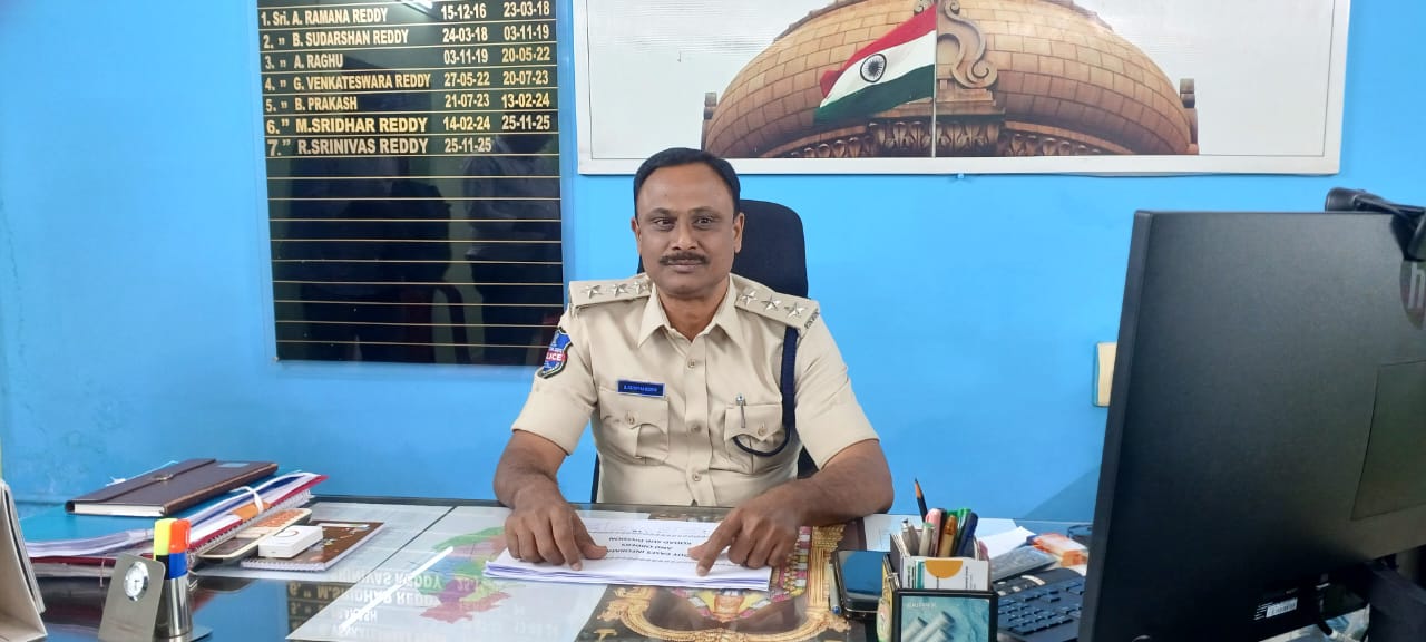 ప్రక్క రాష్ట్రం నుండి ధాన్యం రాకుండా పకడ్బందీ చర్యలు