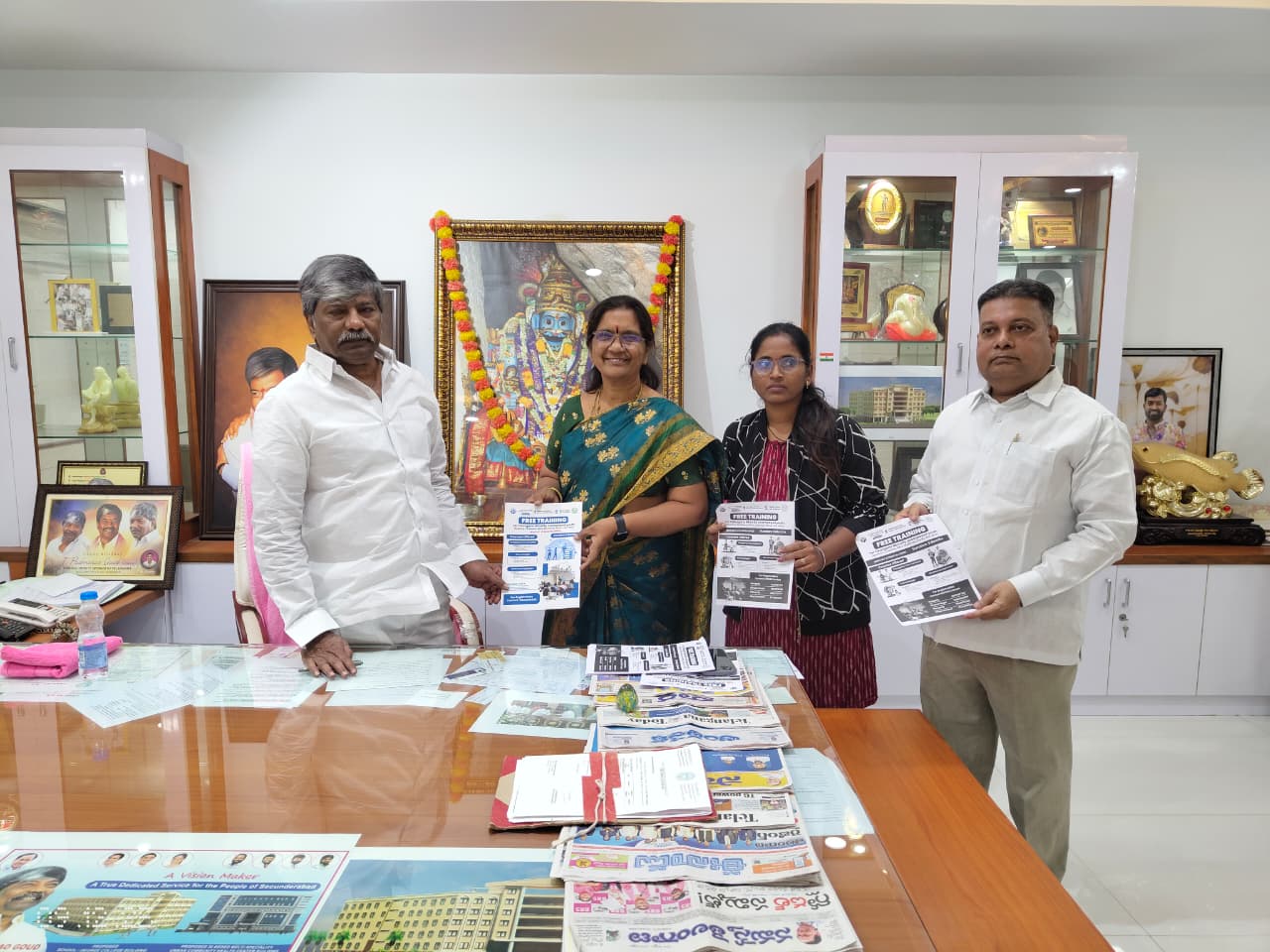 మైనారిటీలకు ఉపాధి హామీతో ఉచిత శిక్షణా కోర్సులు
