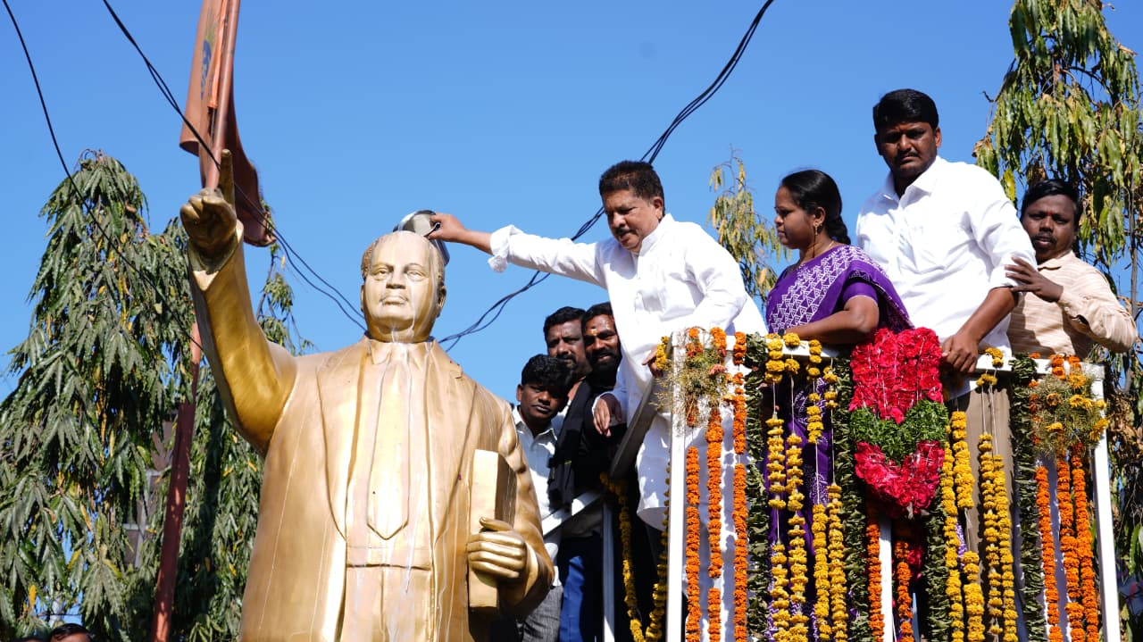 తెలంగాణ దీక్ష విజయ్ దివాస్
