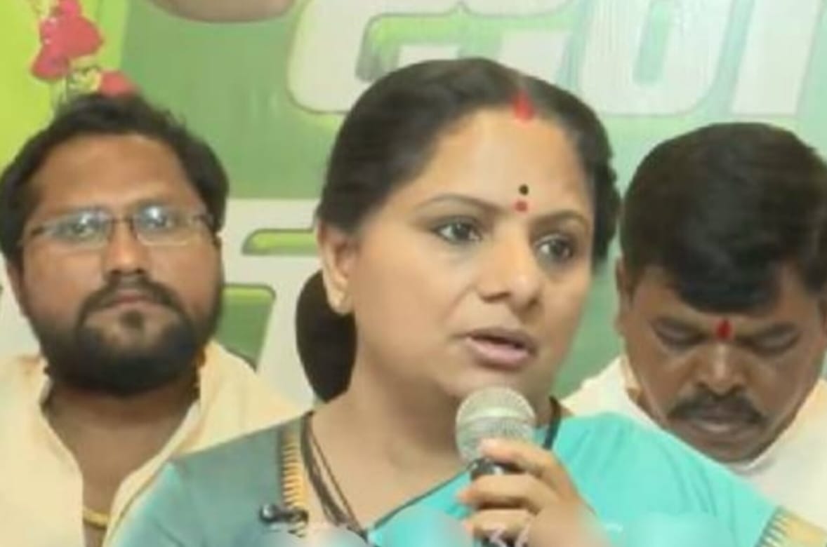 బీఆర్ఎస్ పెద్దలకు వణుకు పుట్టిస్తున్న కవిత ప్లాన్లు.