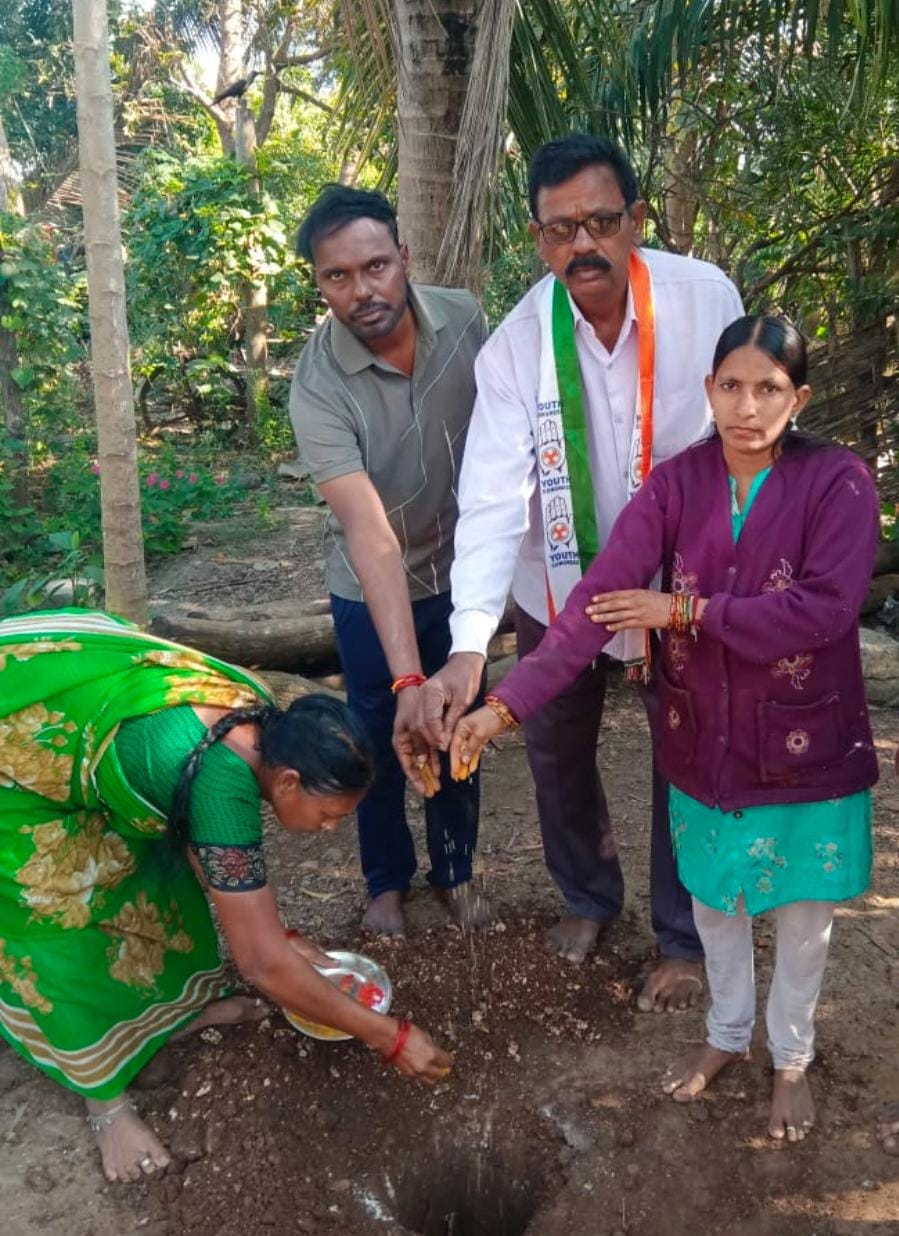 రెడ్డి గుంపు ఆలయానికి తక్షణ సాయం