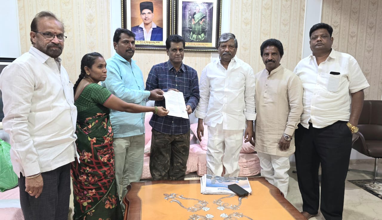 పేదలకు వైద్య సేవలకు ప్రాముఖ్యత :