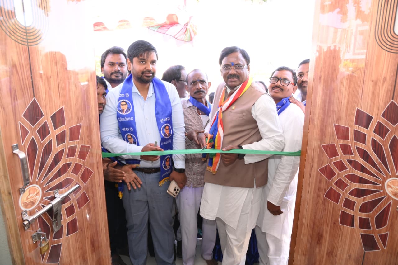 చెన్నూర్ నియోజకవర్గ అభివృద్ధికి ప్రభుత్వం కట్టుబడి ఉంది
