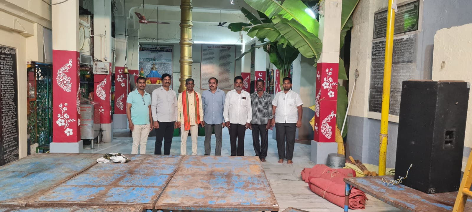 లక్ష్మి నరసింహ స్వామి ఉత్తర ద్వారా దర్శనం ఏర్పాటు