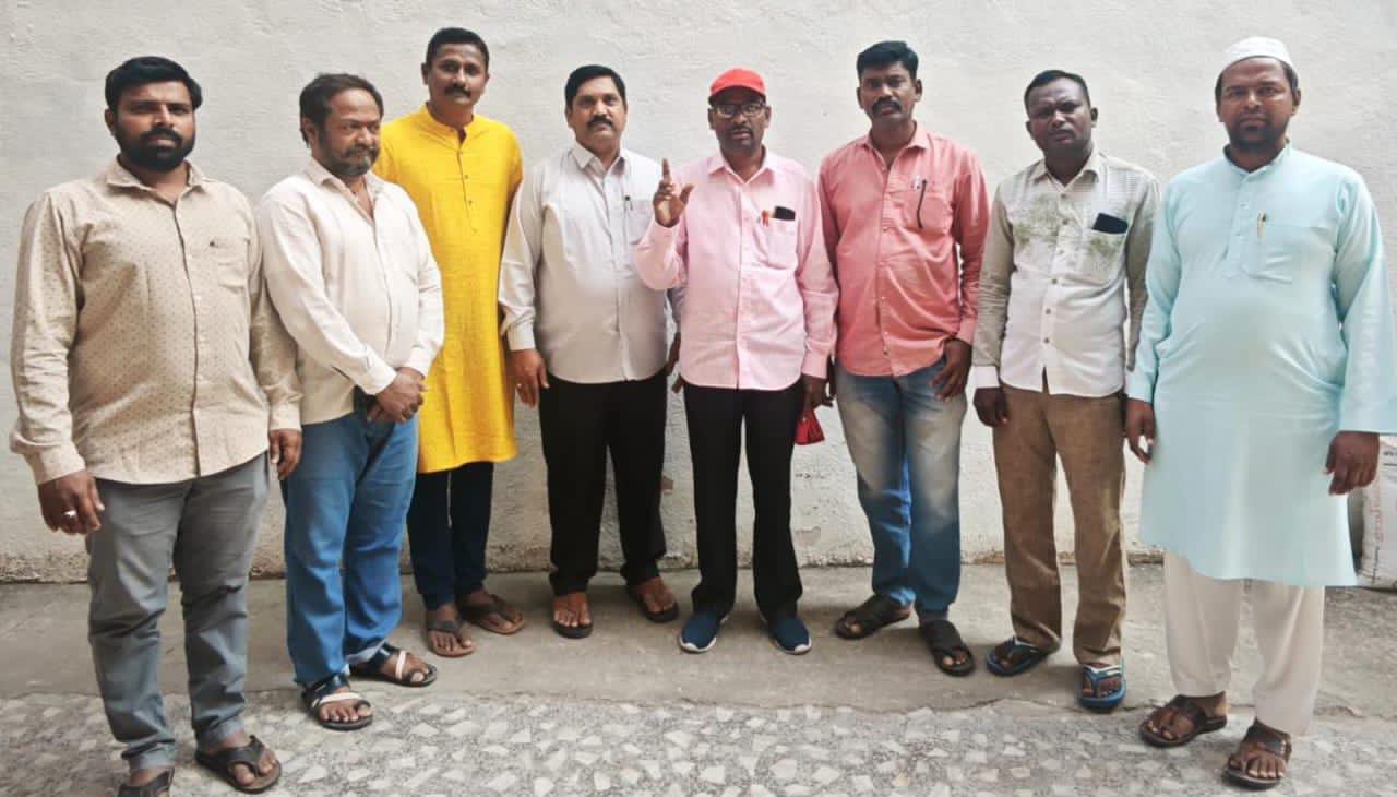 జర్నలిస్టుల పాదయాత్రను జయప్రదం చేయాలి.