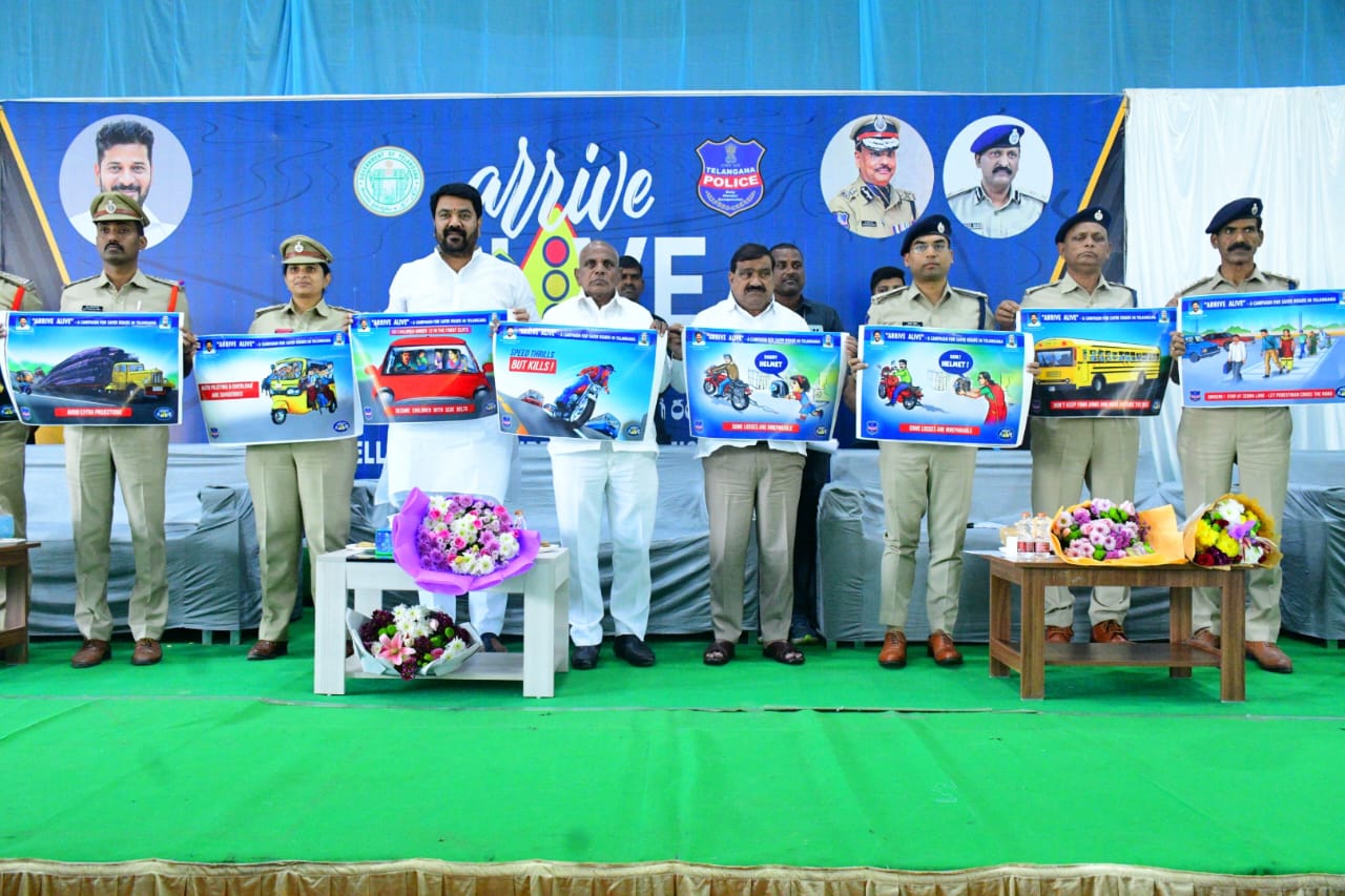 1000 హెల్మెట్లను అందజేస్తా చేవెళ్ళ ఎమ్మెల్యే “కాలే యాదయ్య”