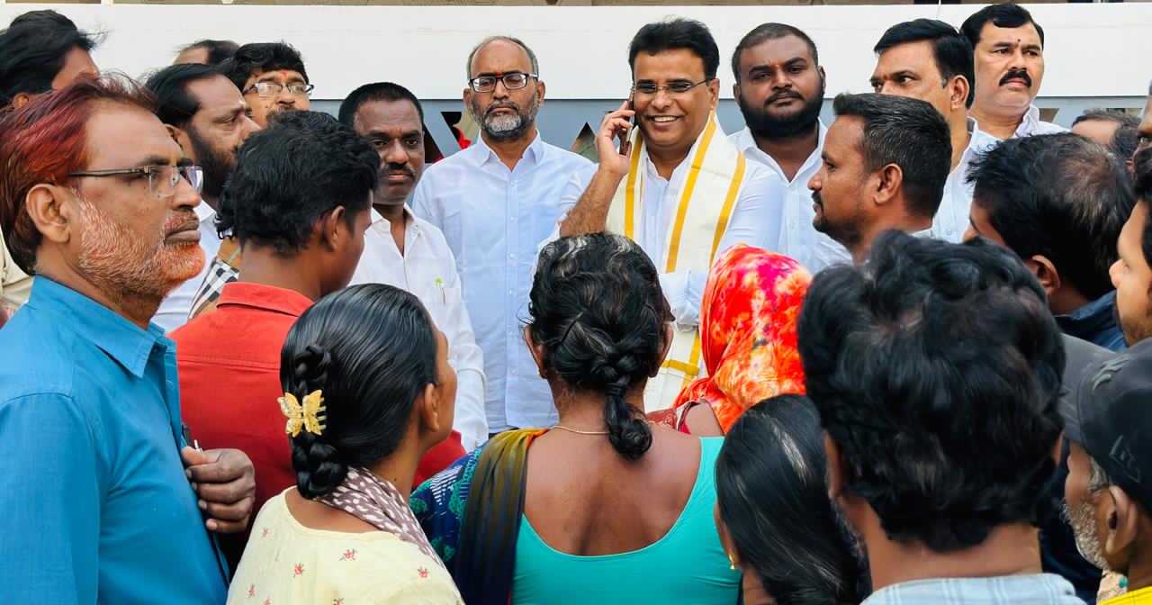ప్రజలందరికీ అందుబాటులో బిఆర్ఎస్ ఎల్పీ విప్, ఎమ్మెల్యే కెపి.వివేకానంద్