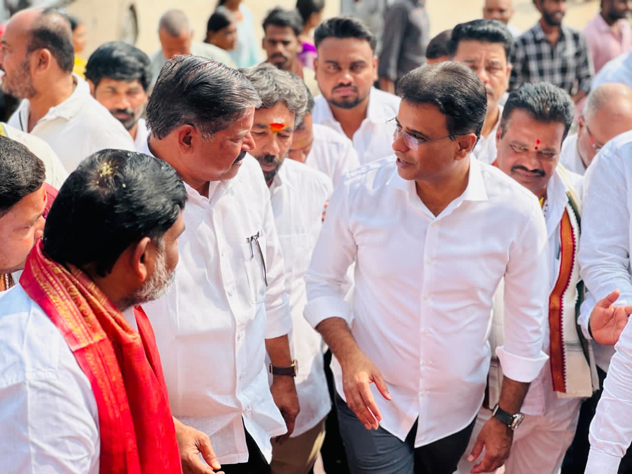 శ్రీలక్ష్మీ వెంకటేశ్వర స్వామి కళ్యాణ దర్శన భాగ్యం