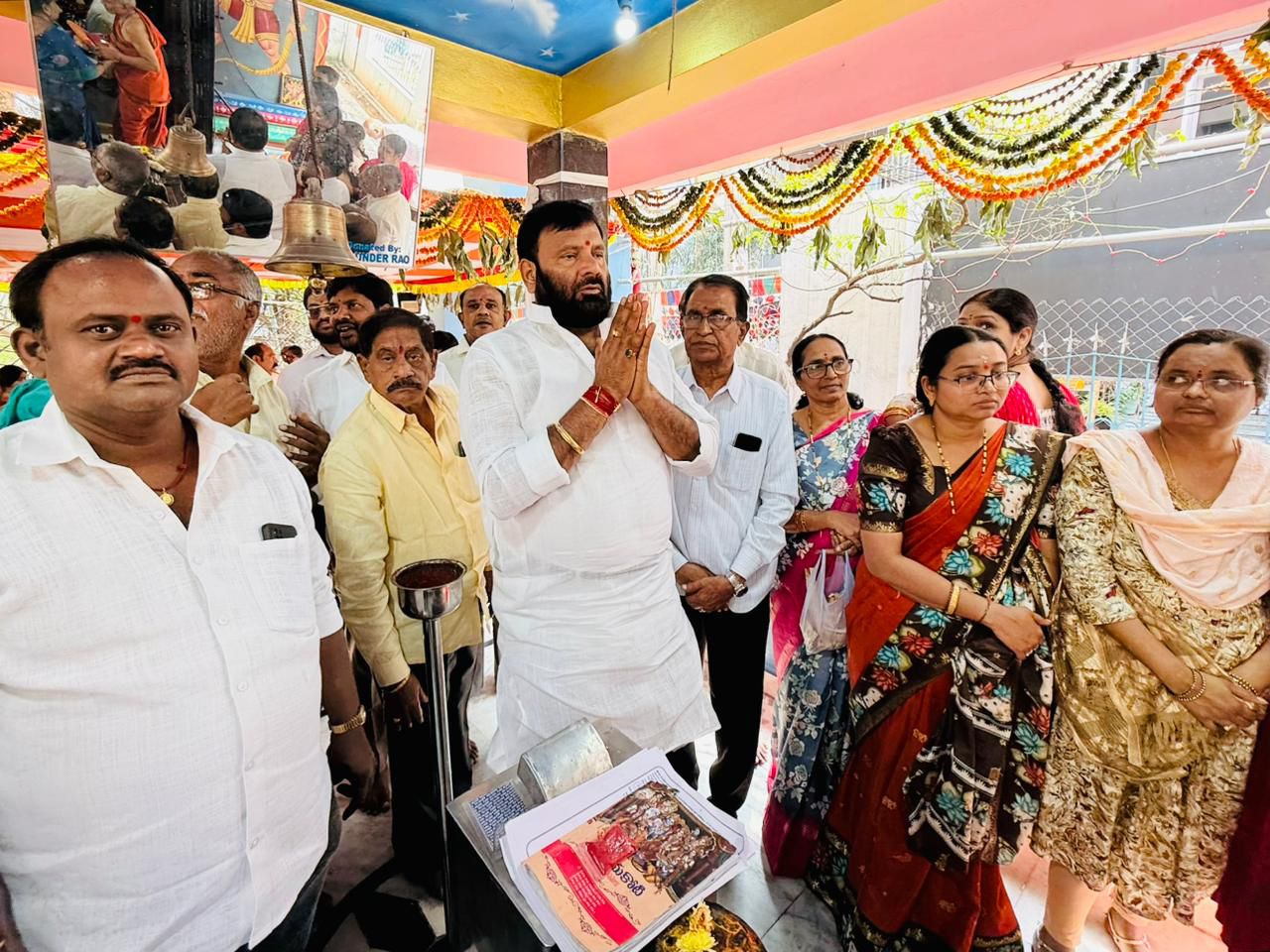 శ్రీశ్రీశ్రీ పెద్దమ్మ (పోచమ్మ ) తల్లి వార్షిక మహోత్సవానికి ముఖ్య అతిథిగా హాజరైన మాజీ ఎమ్మెల్యే కూన శ్రీశైలం గౌడ్
