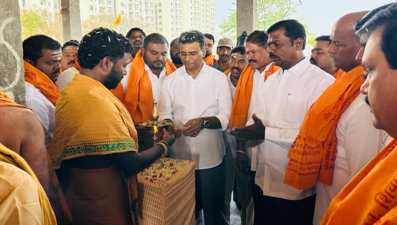 శివయ్య సేవ”లో ప్రజాసేవకులు బిఆర్ఎస్ ఎల్పీ విప్, ఎమ్మెల్యే కెపి.వివేకానంద్