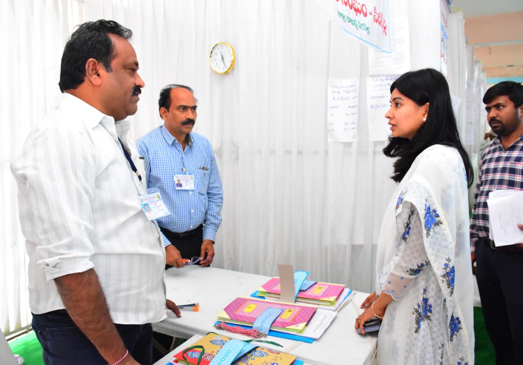 సజావుగా నామినేషన్ల స్వీకరణ ప్రక్రియ