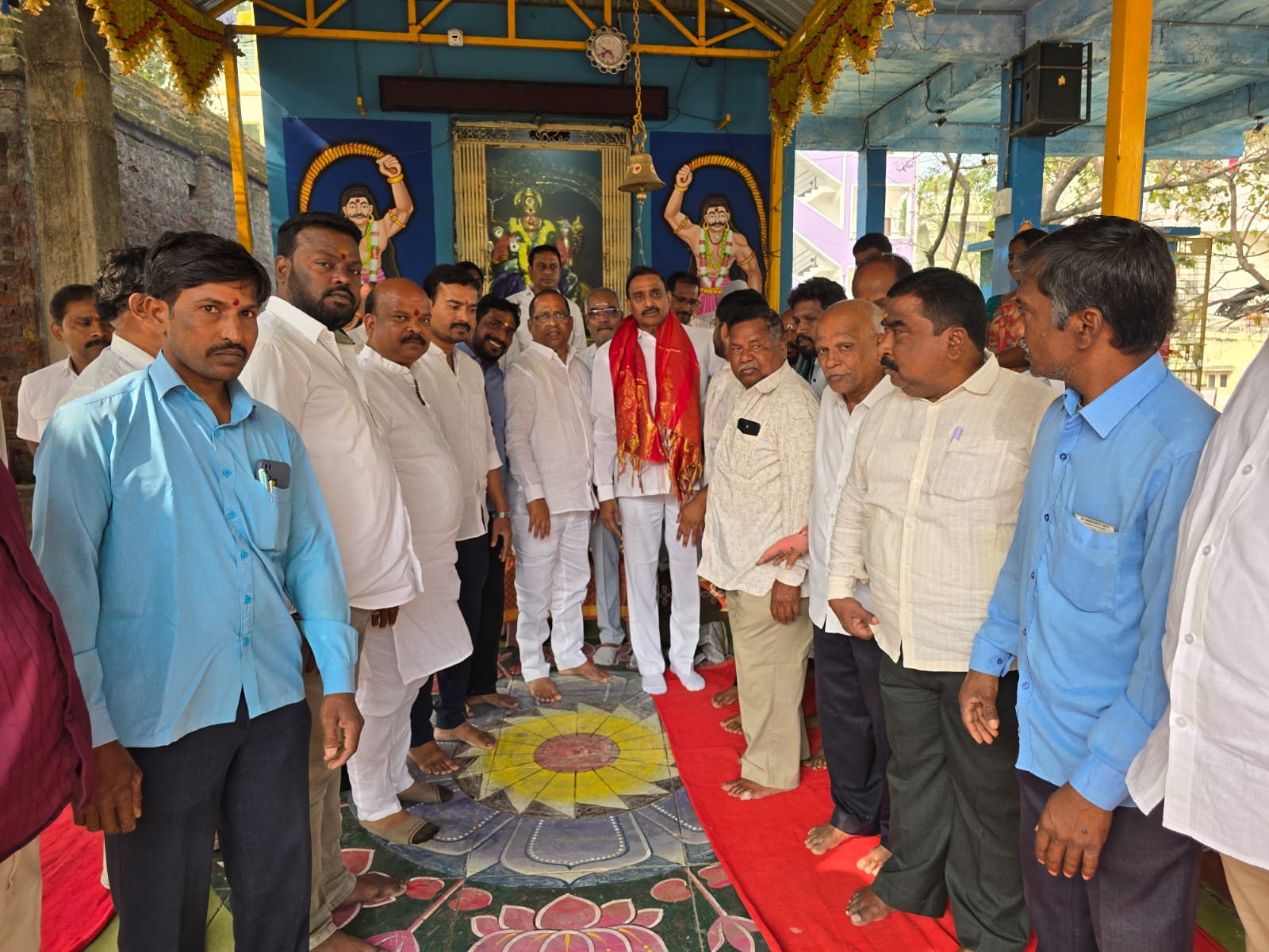 124 అల్విన్ కాలనీ డివిజన్ ఎల్లమ్మబండ పరిధిలోని మహాత్మాగాంధీ నగర్