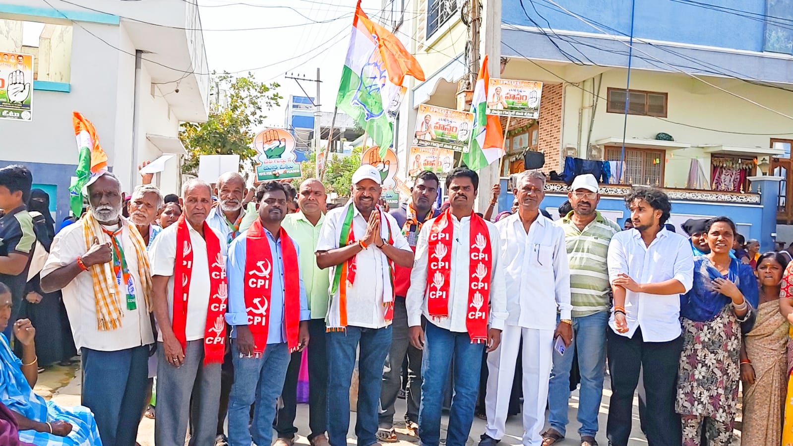 కాంగ్రెస్తోనే అభివృద్ధి ప్రజా సమస్యల పరిష్కారం ప్రచారంలో సిపిఐ