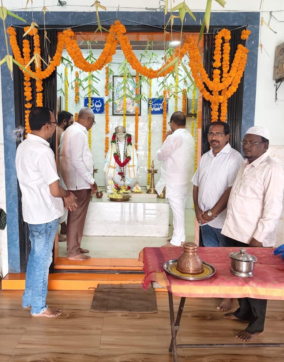 124 ఆల్విన్ కాలనీ డివిజన్ పరిధిలోని ఎల్లమ్మబండ ఎన్టీఆర్ నగర్