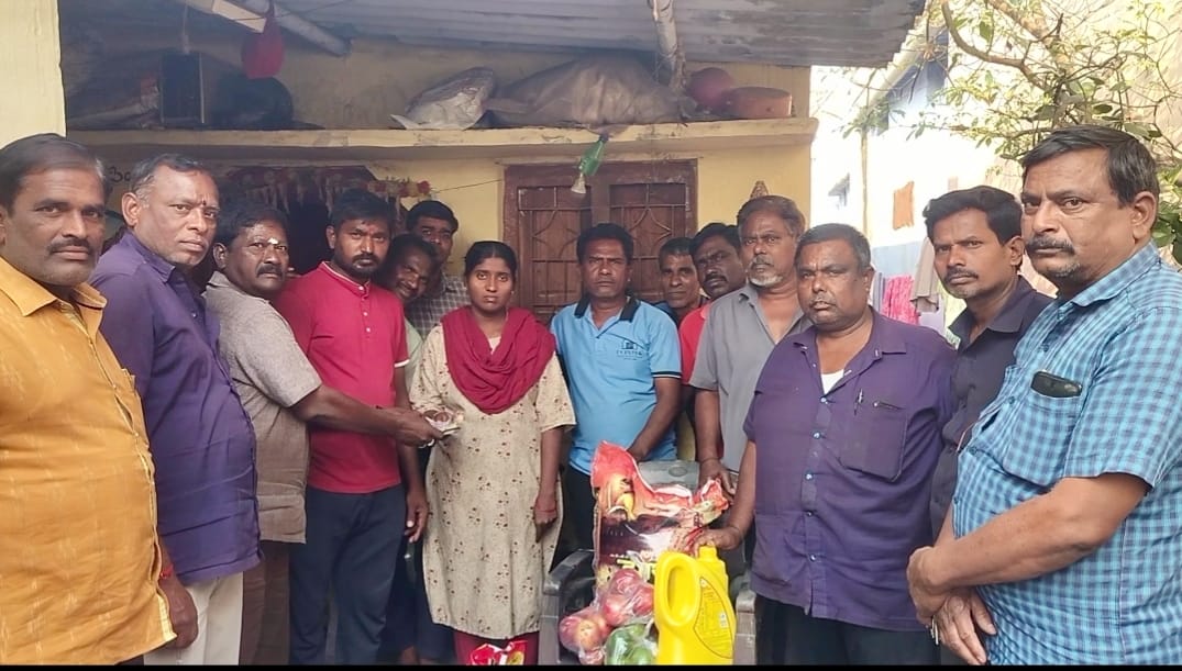 రక్త సంబంధం కాదు… వృత్తి బంధం! గాయపడిన జాఫర్‌కు మెకానికుల సాయం రూ.35 వేలు మానవీయ చేయూత…