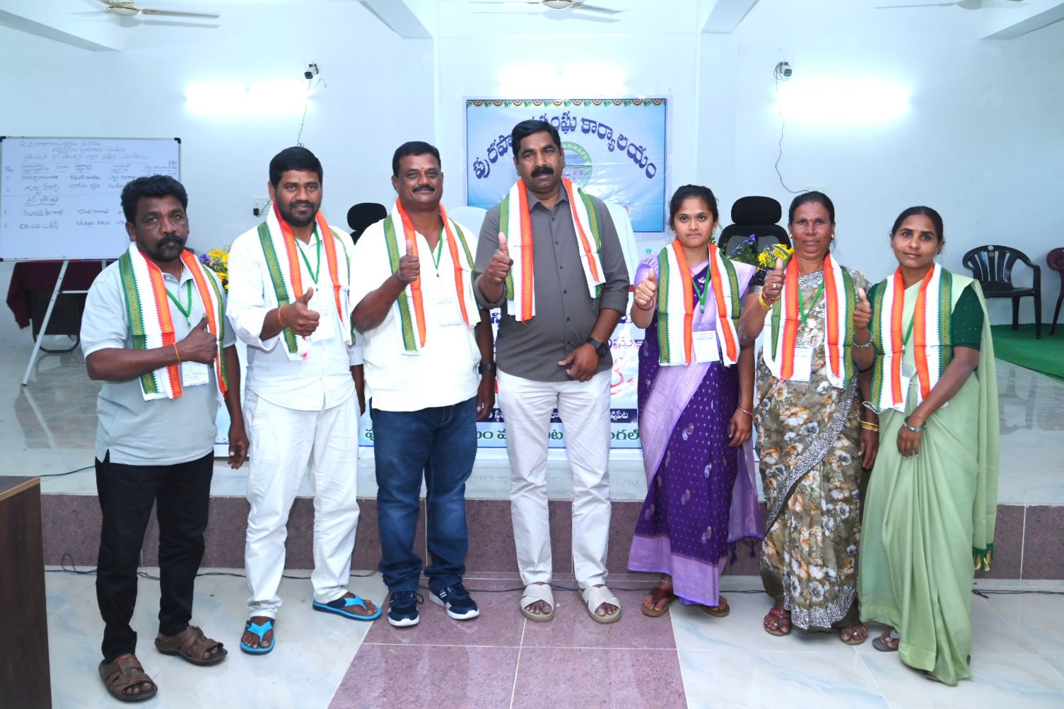 వర్ధన్నపేట మున్సిపాలిటీ చైర్మన్, వైస్ చైర్మన్ కాంగ్రెస్ కైవసం…..