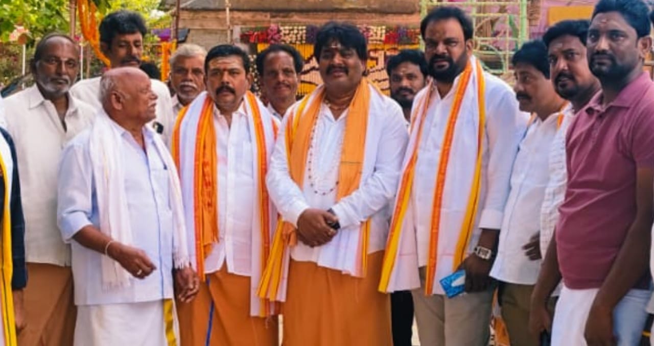 దేశంలోనే మొదటి శివాలయం దర్శనం