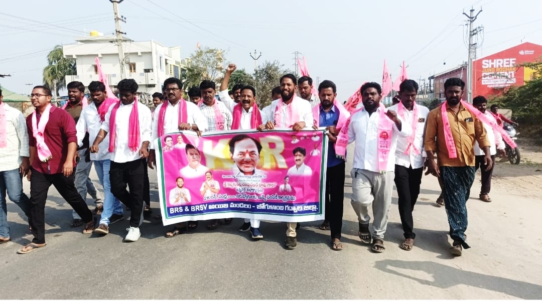 ఘనంగా కెసిఆర్ జన్మదిన వేడుకలు.