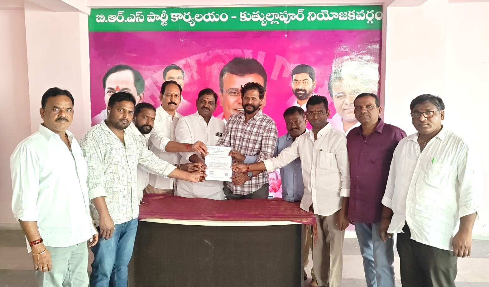 కుత్బుల్లాపూర్ ప్రజల ఆపద్బాంధవు బిఆర్ఎస్ ఎల్పీ విప్, ఎమ్మెల్యే కెపి.వివేకానంద్