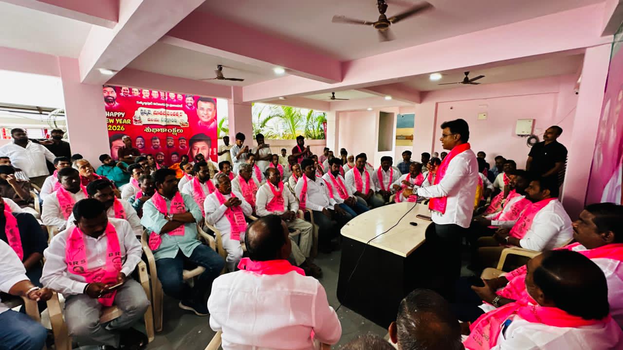 అభ్యర్థి ఎవరైనా కుత్బుల్లాపూర్ లో మళ్లీ గులాబీ జెండా ఎగరేలా ప్రతి నాయకుడు,
