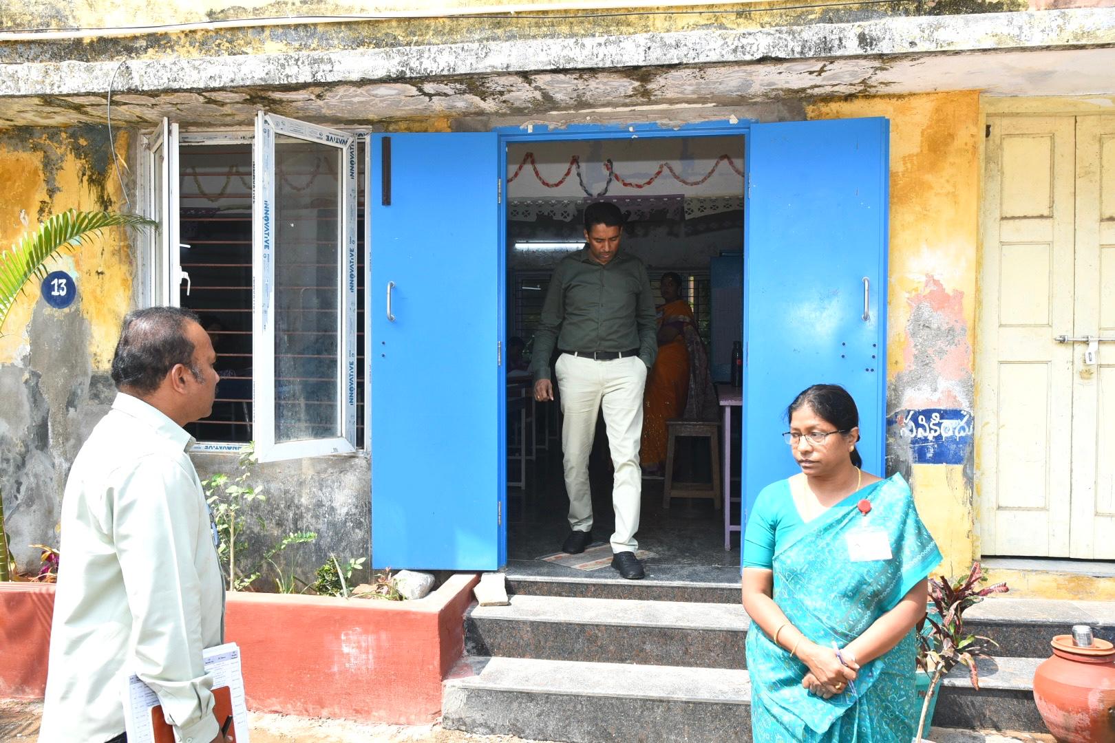 జిల్లాలో సజావుగా ఇంట‌ర్ ప‌రీక్ష‌లు