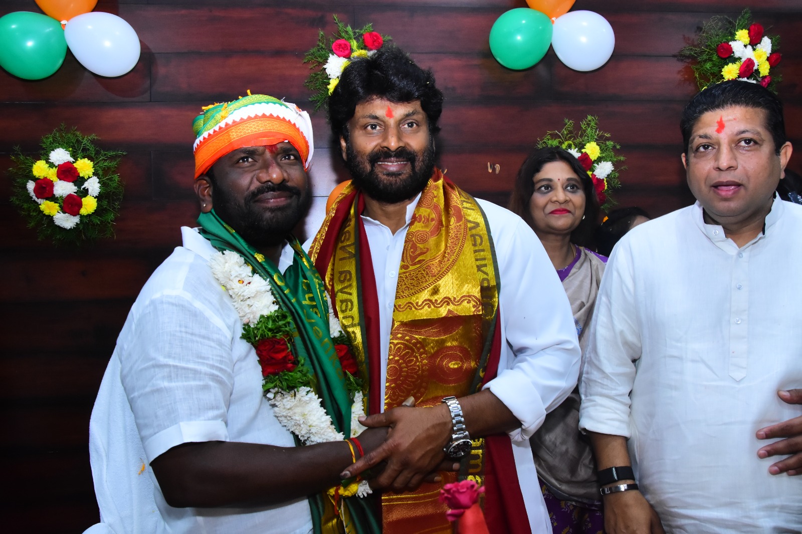పార్టీల భేదాలు లేకుండా అన్ని డివిజన్లో అభివృద్ధి చేద్దాం….
