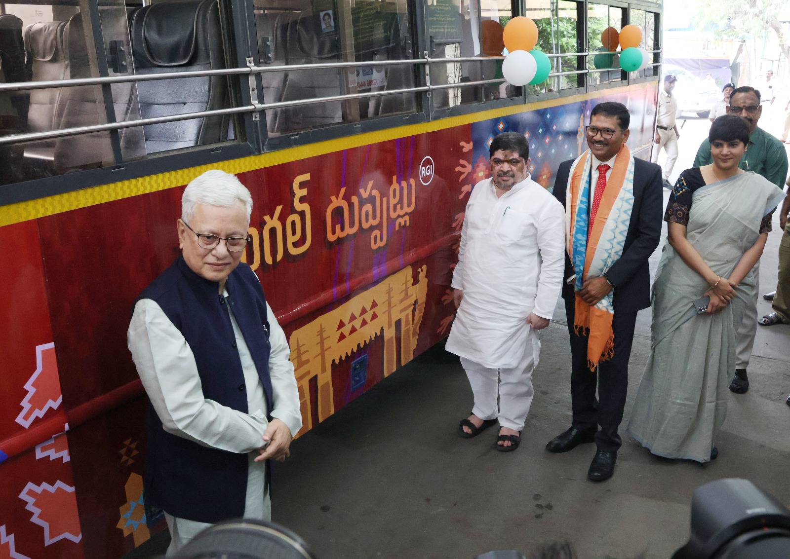 జీఐ ఆన్ వీల్స్”: బస్సులపై జీఐ వారసత్వ ప్రదర్శనకు టీజీఎస్‌ఆర్టీసీ శ్రీకారం