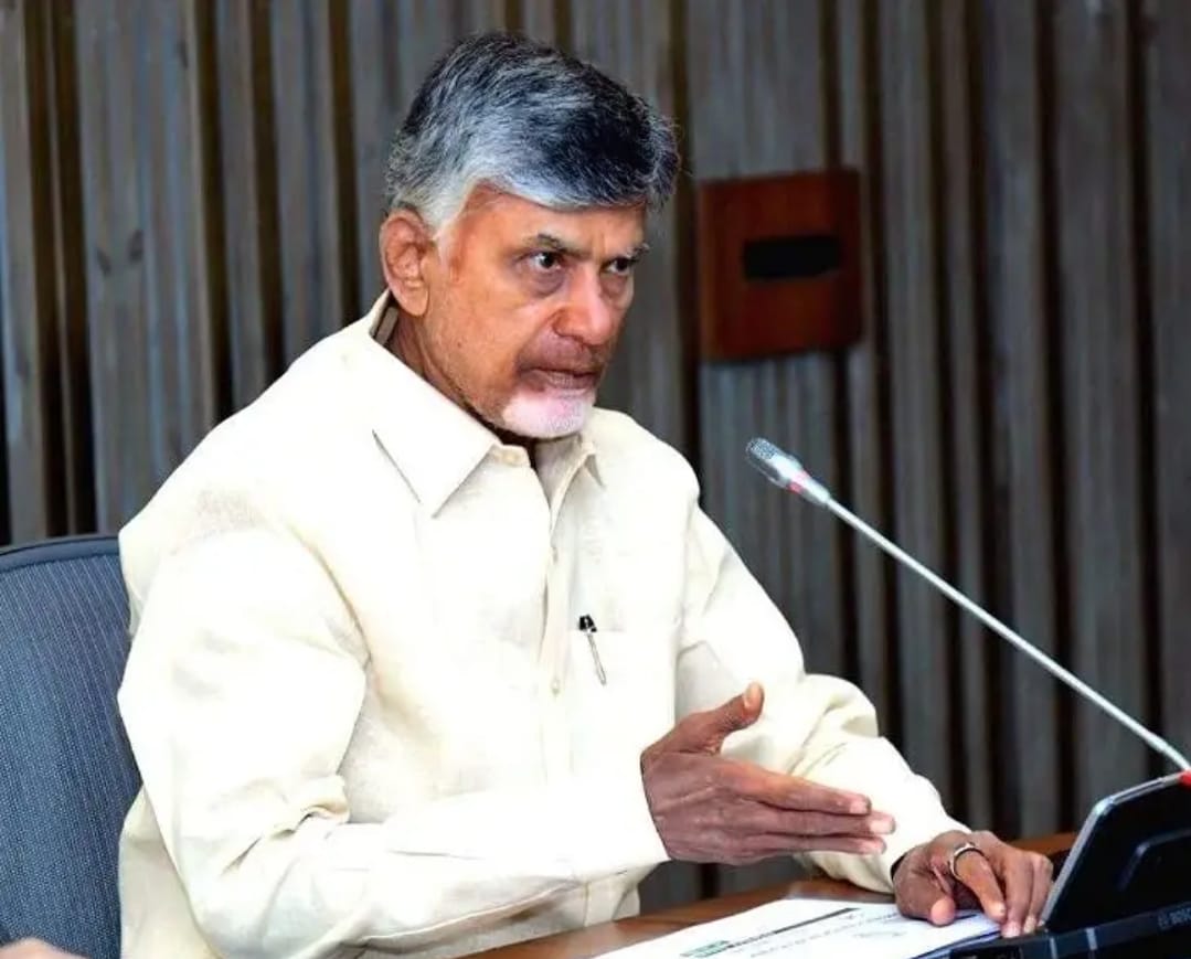 ఇళ్లు రాని వాళ్లంతా అప్లై చేసుకోవాలి: చంద్రబాబు