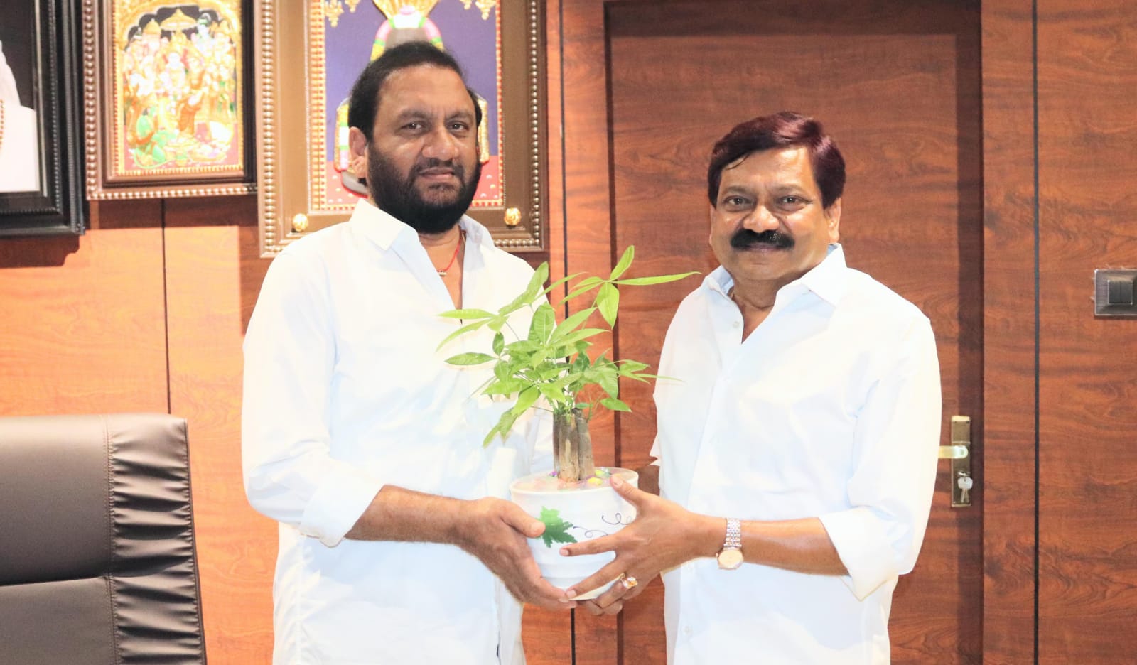 ప్రసనన్నకు ప్రత్యేక కృతజ్ఞతలు తెలిపిన వీరి చలపతిరావు