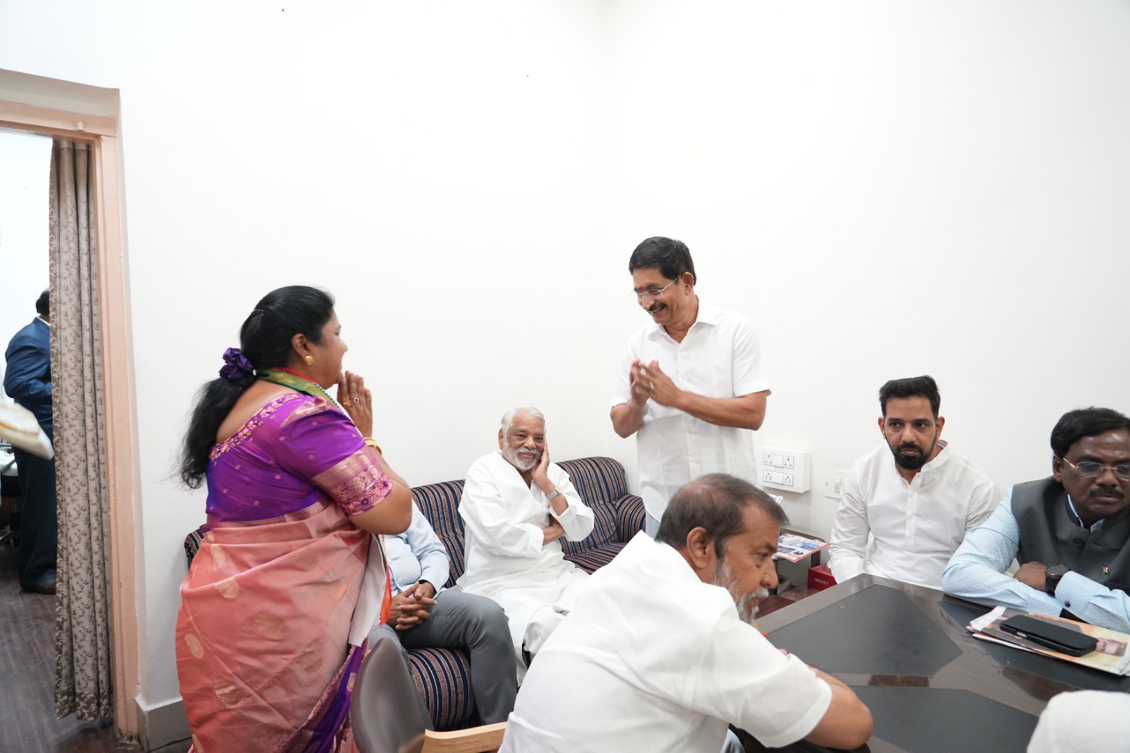 రాజ్యసభ సభ్యులు వేం నరేంద్ర రెడ్డి  కి శుభాకాంక్షలు