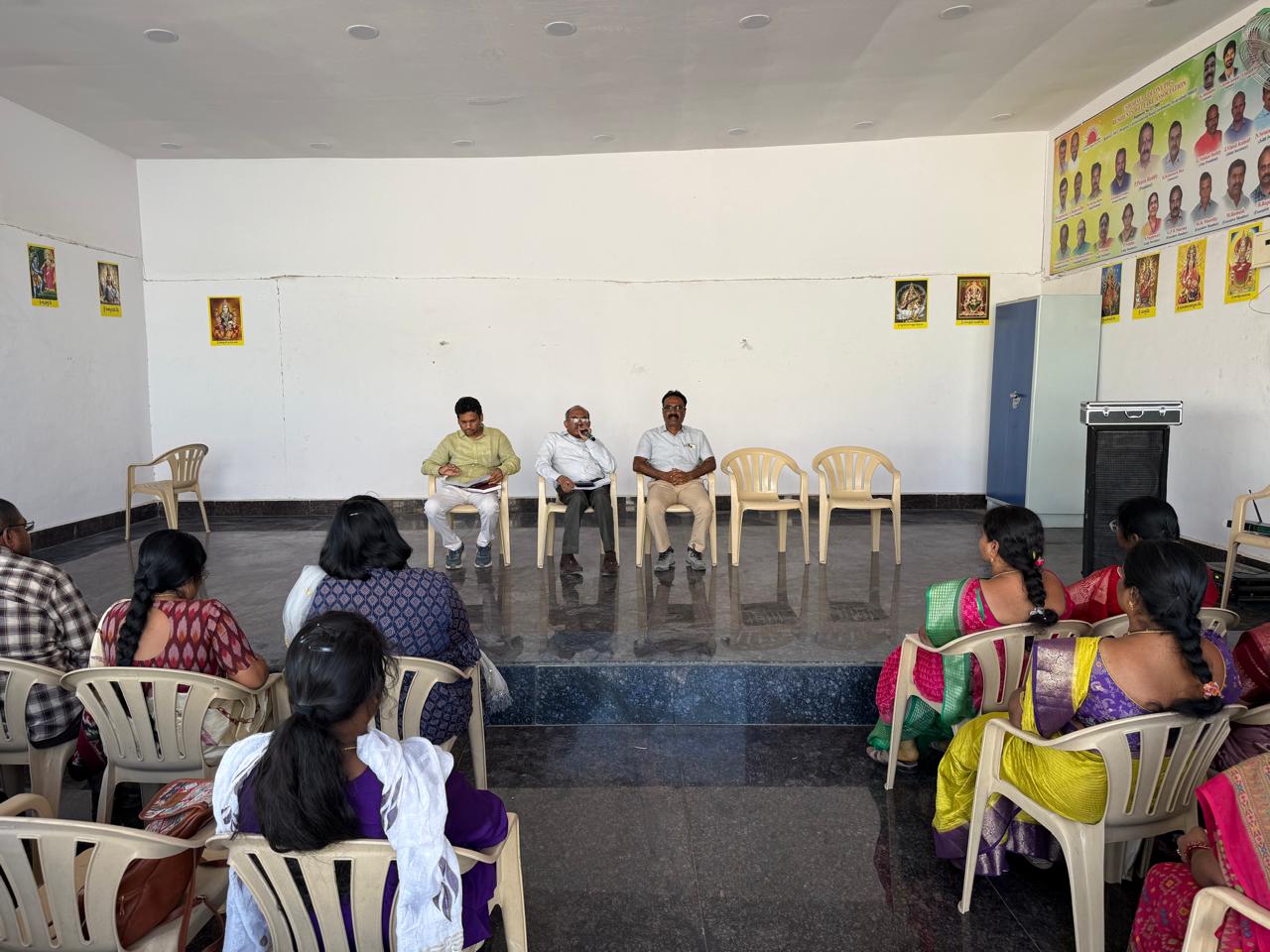 గాజులరామారం సర్కిల్ ఉప కమిషనర్ ఆధ్వర్యంలో తెలంగాణ ప్రభుత్వం