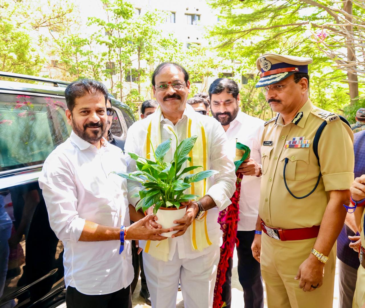 అంతర్జాతీయ మహిళా దినోత్సవం సందర్భంగా జేఎన్టీయూ