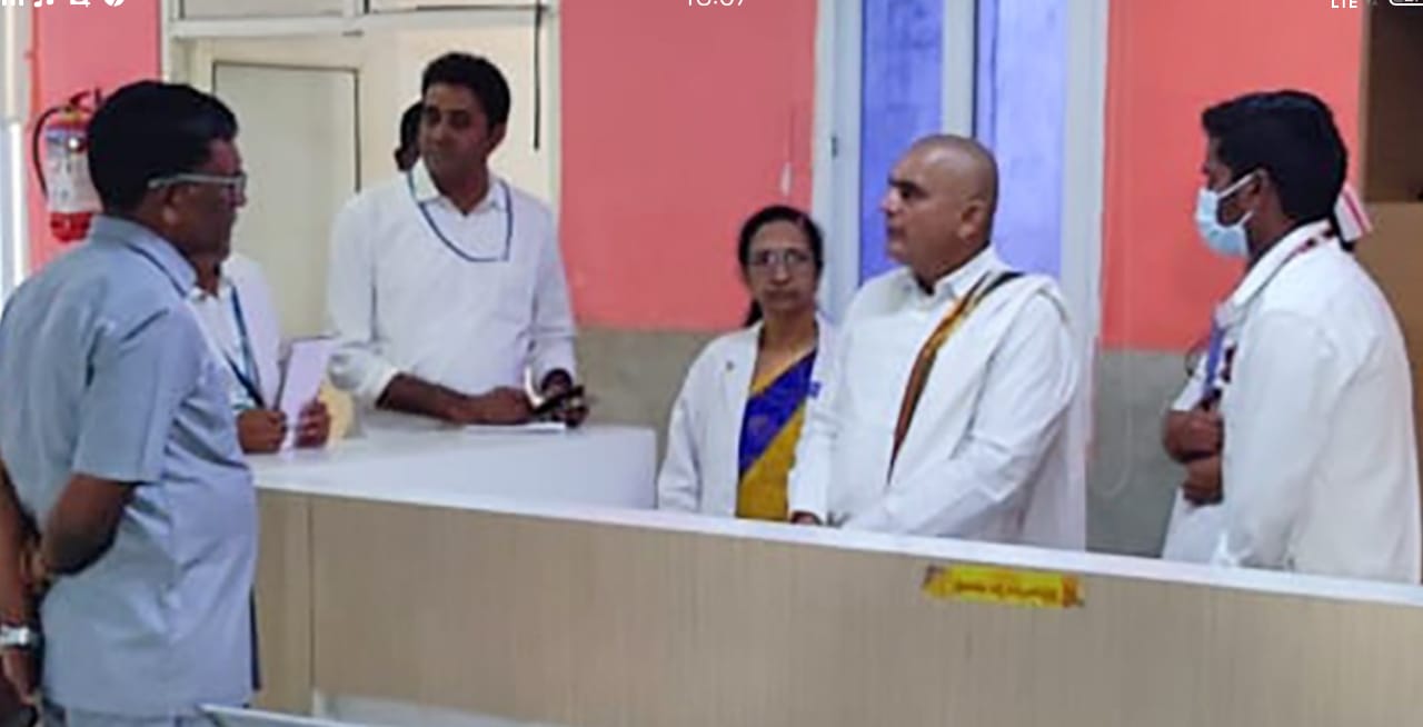 రక్తదానం రిజిస్టర్ ప్రత్యేకంగా నిర్వహించండి