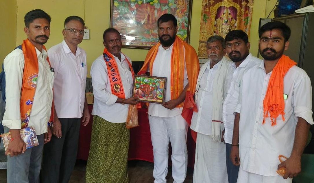 ఎర్రవరం బాల ఉగ్ర నరసింహ స్వామి ఆలయ అభివృద్ధికి విశ్వహిందూ పరిషత్ చేయూత