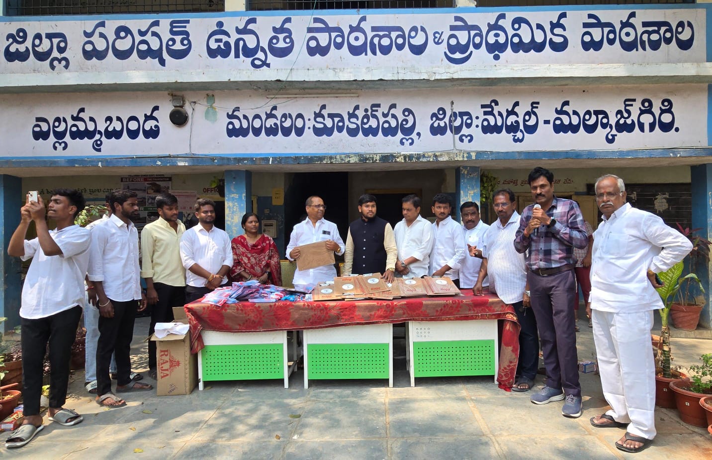 రానున్న పదోవ తరగతి పరీక్షలు జరగనున్న సందర్భంగా యువ ఫర్ తెలంగాణ ఫౌండేషన్