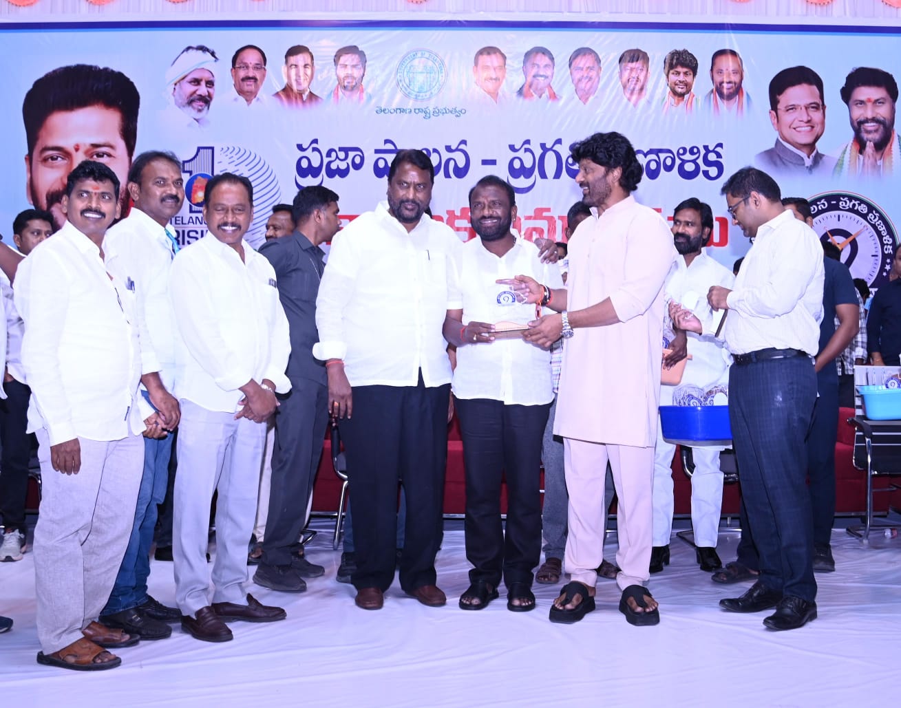 ప్రజా సంక్షేమ పథకాలు అర్హులైన ప్రతి ఒక్కరికి అందాలి….