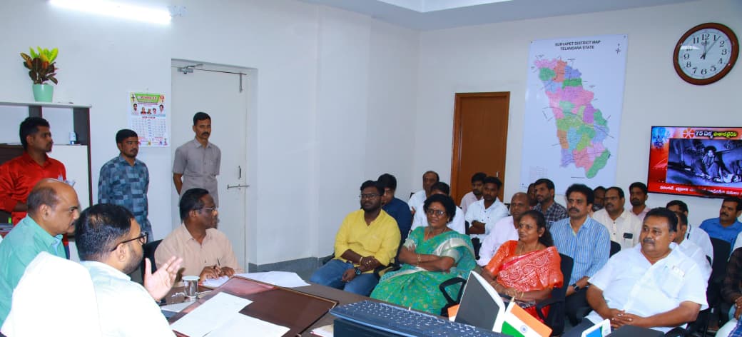 ఎల్పిజి గ్యాస్ సిలిండర్లకు ఎలాంటి కొరత లేదు.